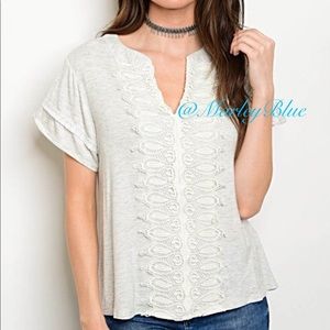 Buy2 Get 1 FREE!!⭐️ Grey Crochet Pullover Top